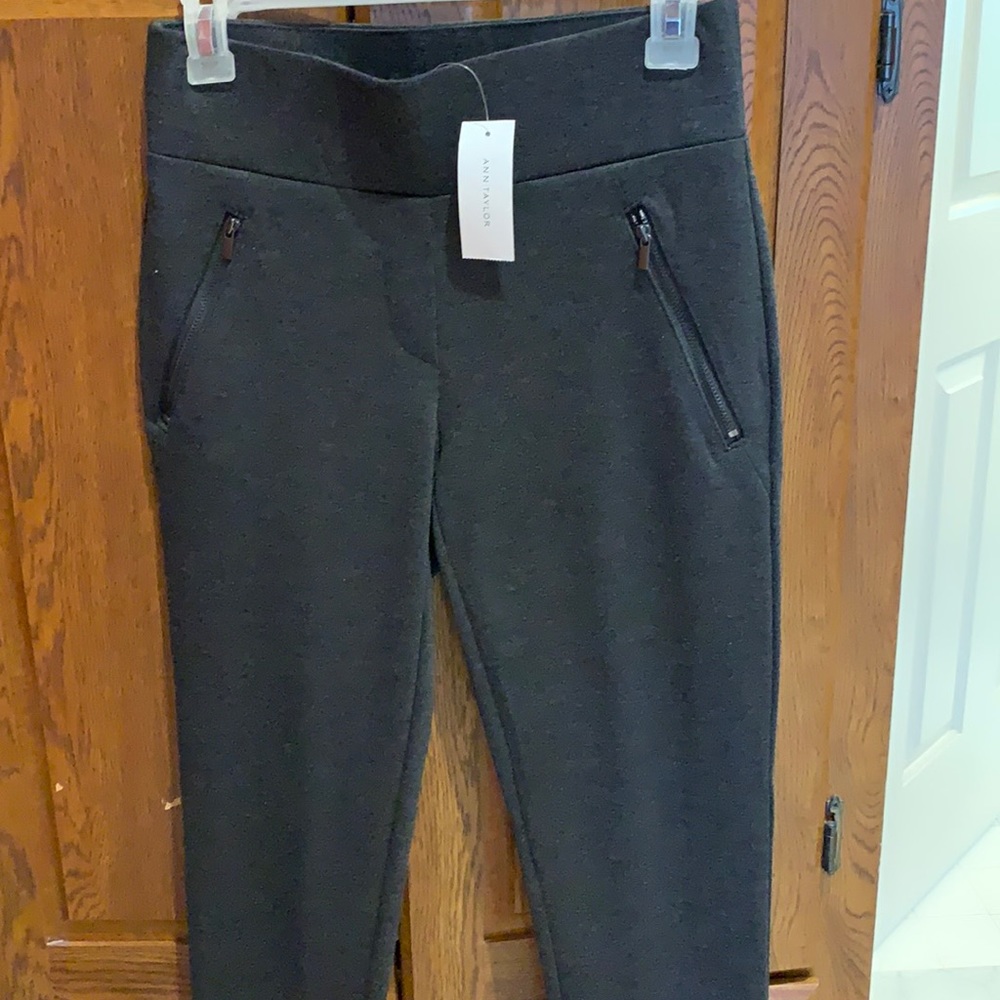 Ann Taylor dark grey ponte pant